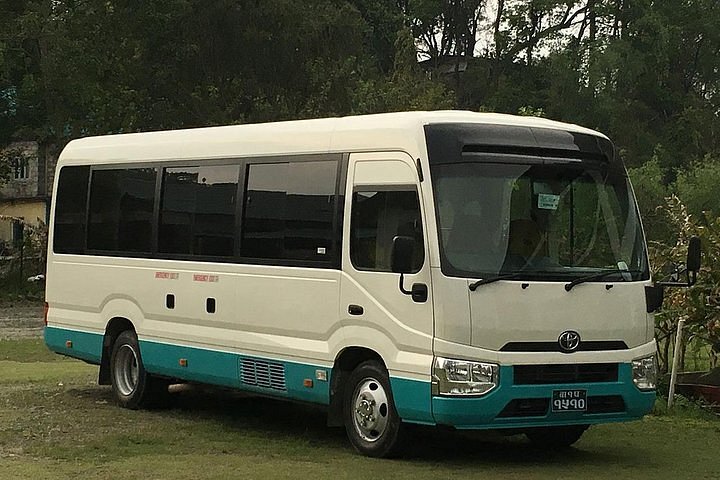 Deluxe Tourist Coaster Bus